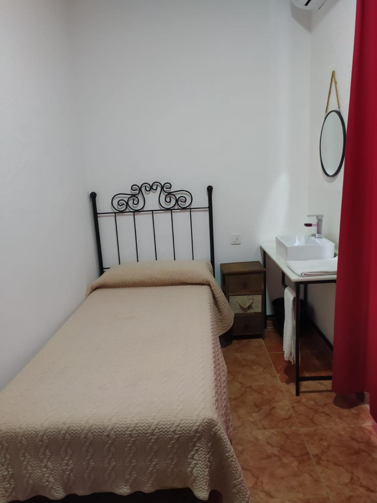 Rooms Los Montes Гранада Экстерьер фото