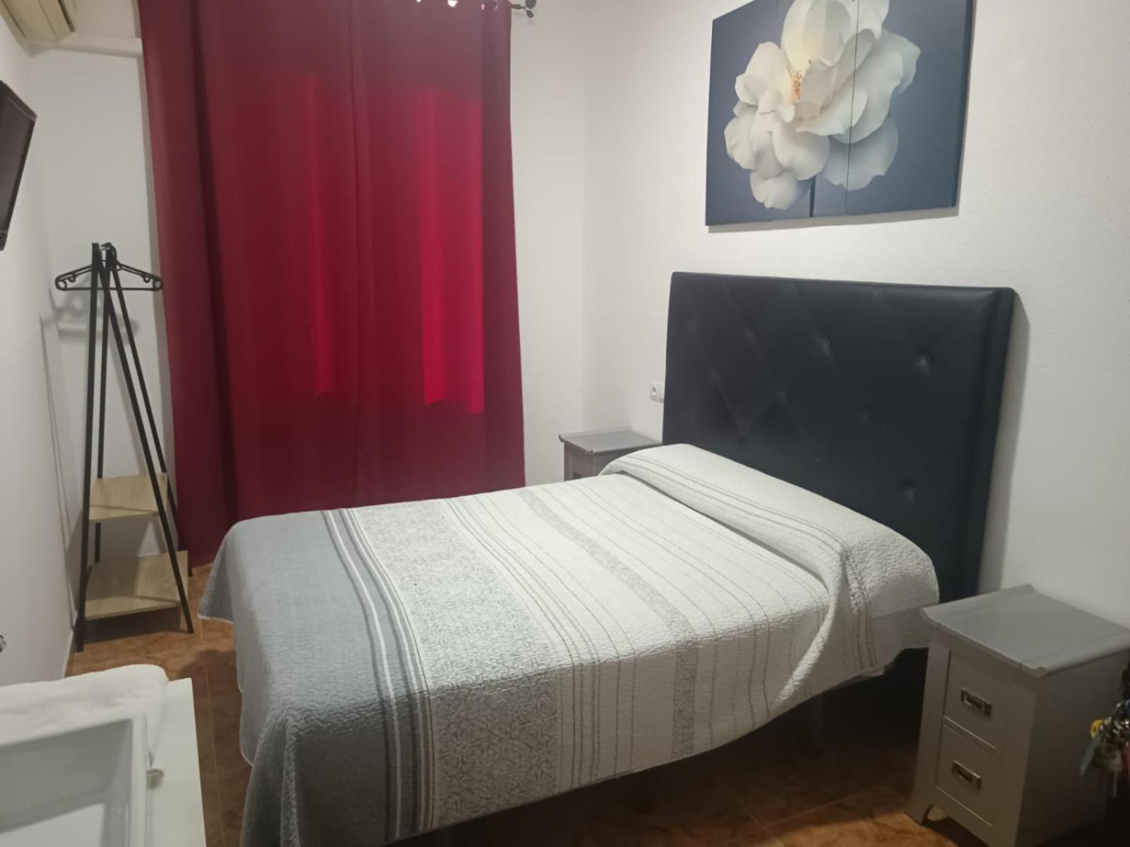 Rooms Los Montes Гранада Экстерьер фото