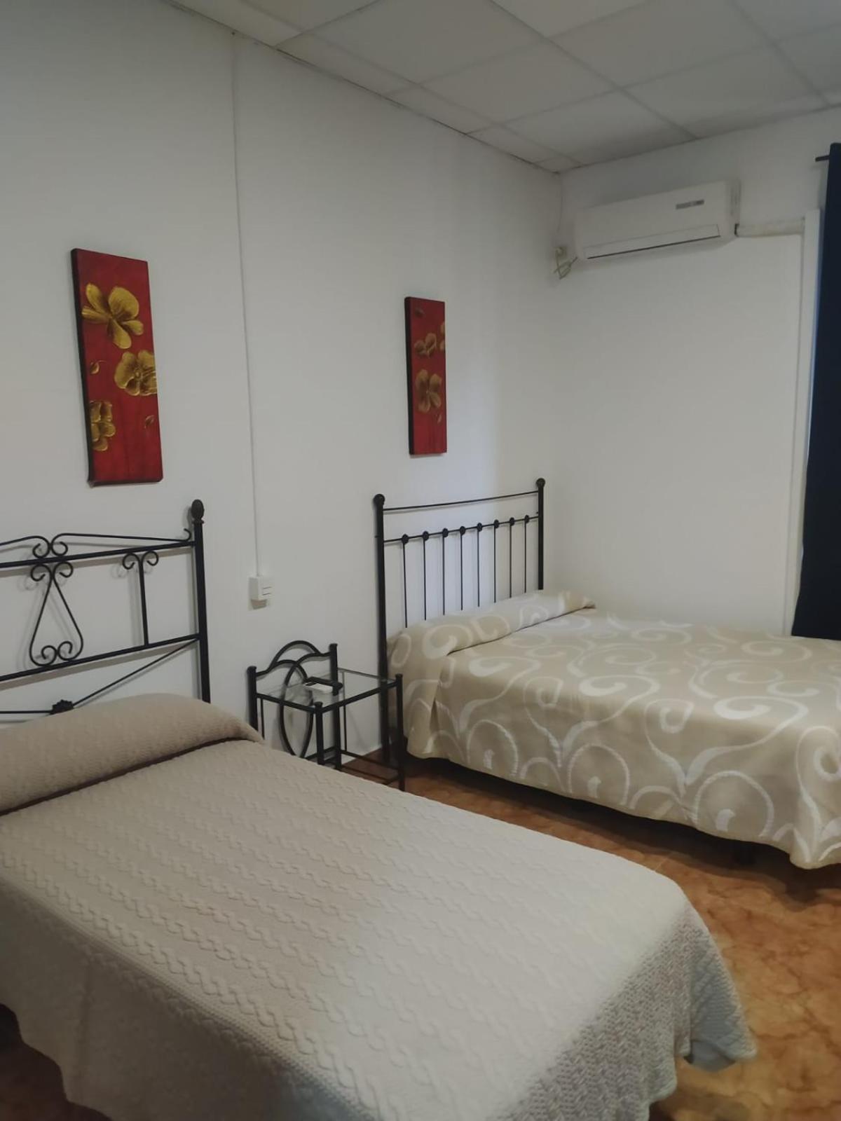 Rooms Los Montes Гранада Экстерьер фото