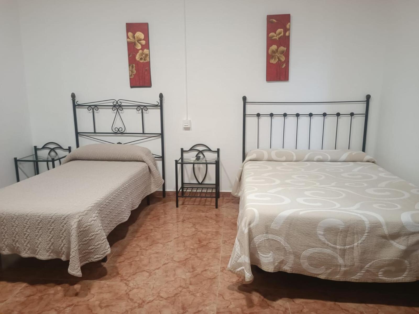 Rooms Los Montes Гранада Экстерьер фото